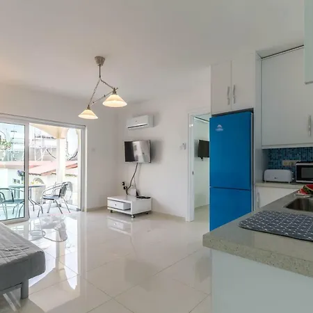 Апартаменты Sea View *